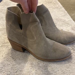 BP heeled booties